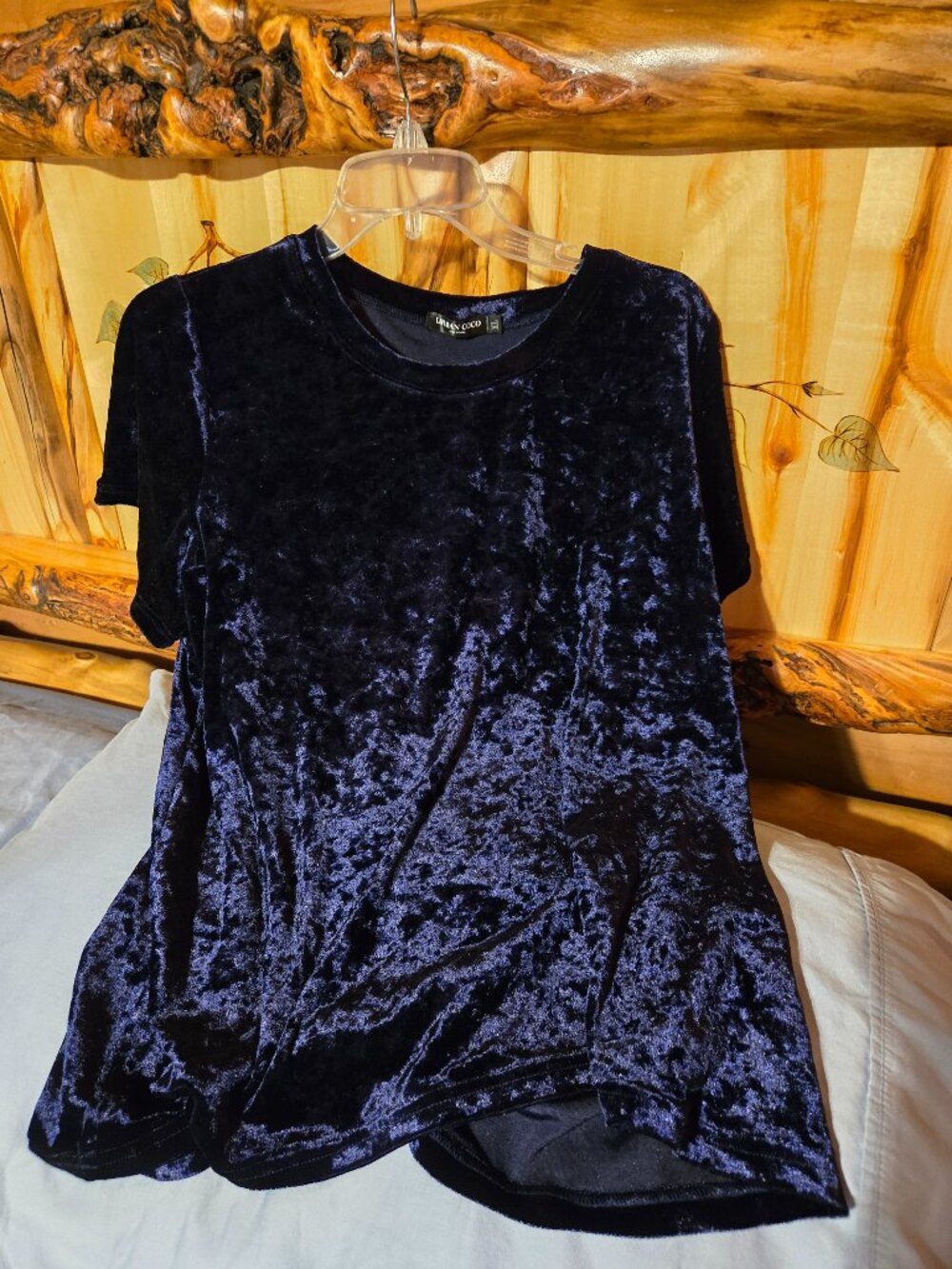 Urban Coco Velvet Short Sleeve Top XL EUC